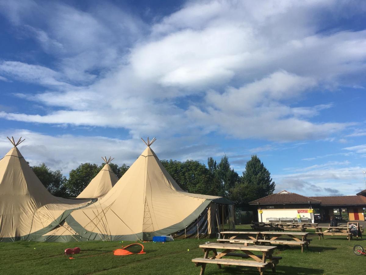 فندق إنْجليستونفي  Edinburgh Festival Camping المظهر الخارجي الصورة